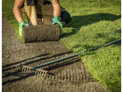 Grasmatten leggen in maart